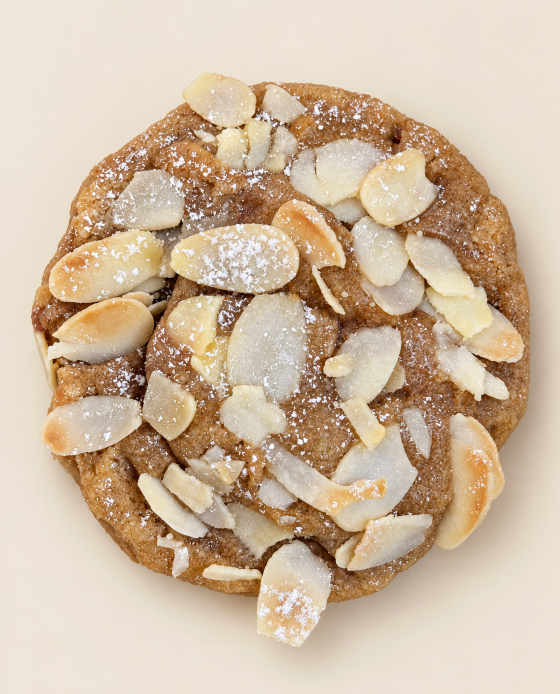 Cookie Almond Blossom à la fleur d’oranger et cœur frangipane – Mandipili